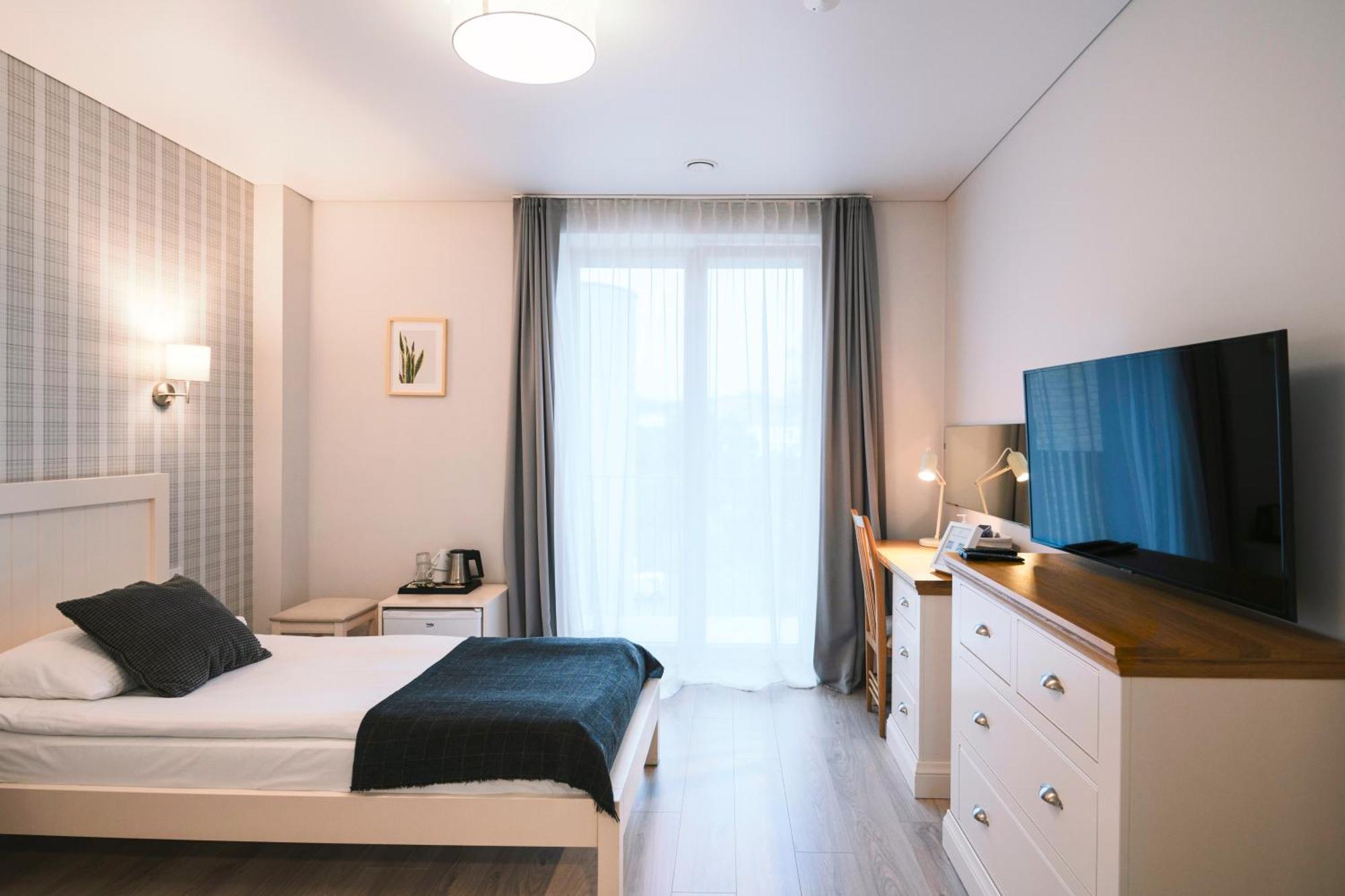 J14A I Rooms & Apartments Automated Self Check-In 빌뉴스 객실 사진